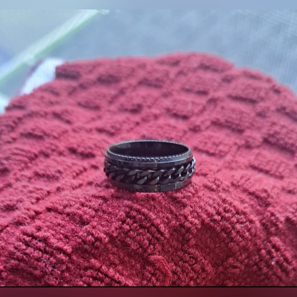New, Classic black wedding band men's size 7 jewelry - Picture 4 of 9